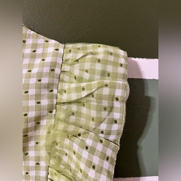 Handmade Sleeveless Top - Picture 3 of 4